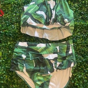 Green Leaf Print Bodysuit